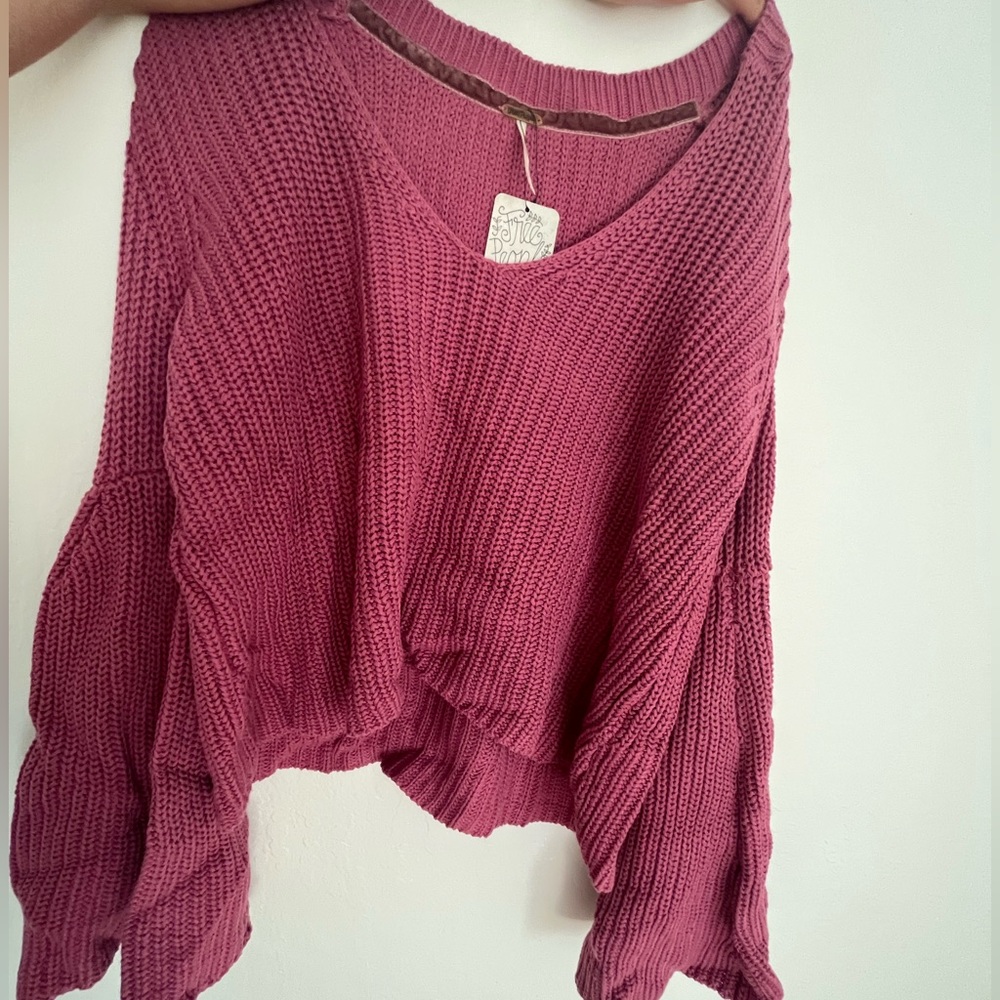 NWT FREE PEOPLE SWEATER